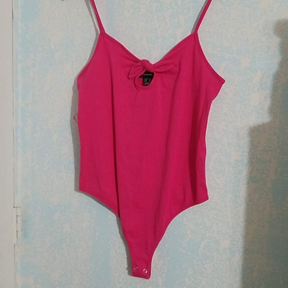 Pink tank top